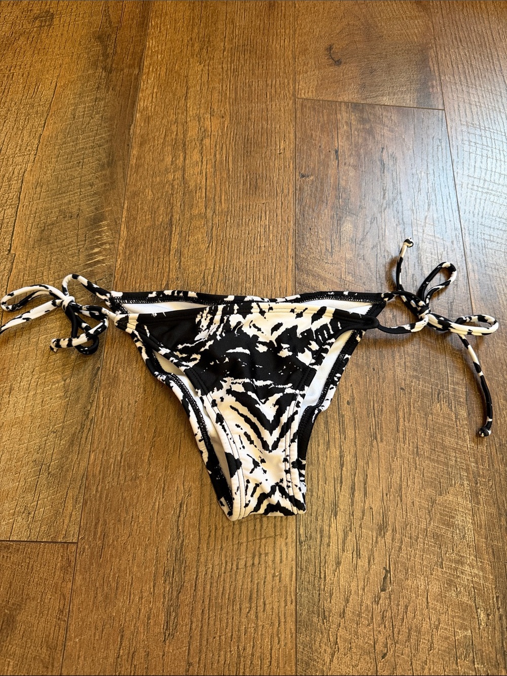 Xhilaration Black & White Tie-Side Swim Bottom